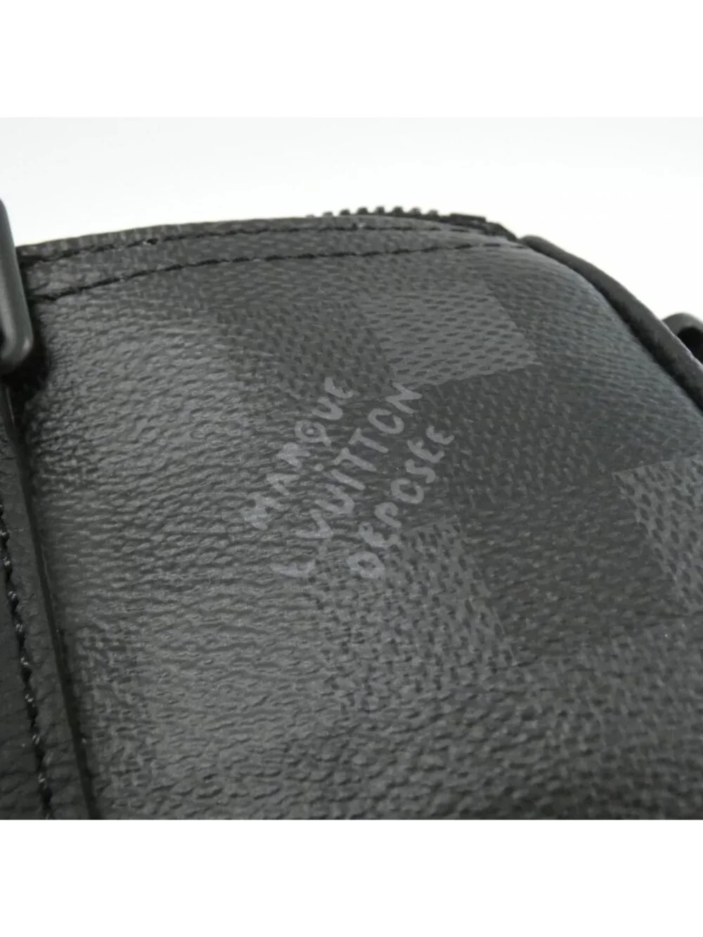 Louis Vuitton Damoflage Keepall Bandouliere 25 Boston
